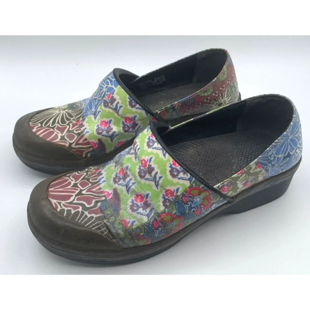 Dansko Women's 40 Vegan Volley Clogs Multi Colored Patchwork Mules Nursing